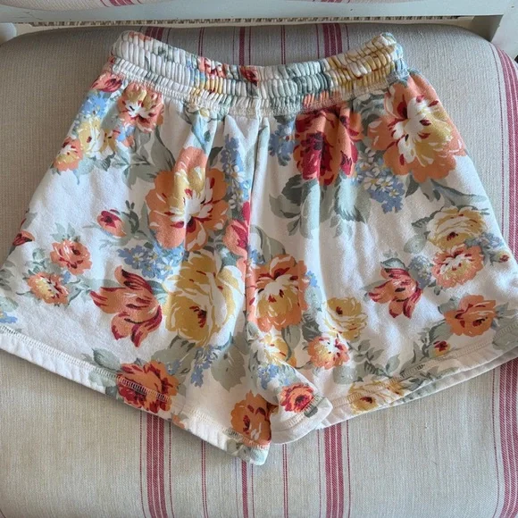 Loeffler Randall Floral Women's Shorts - Picture 3 of 4